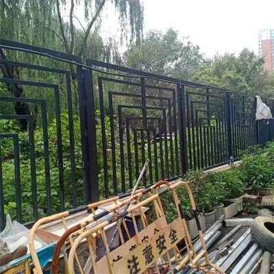 铁艺栏杆