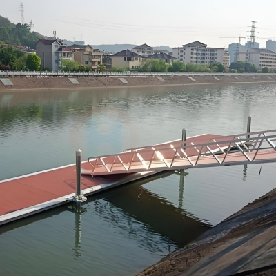 浮筒钓台