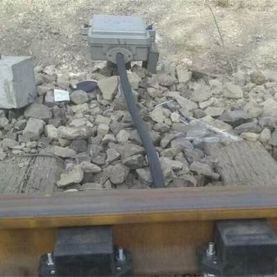 铁路道口无源磁电传感器