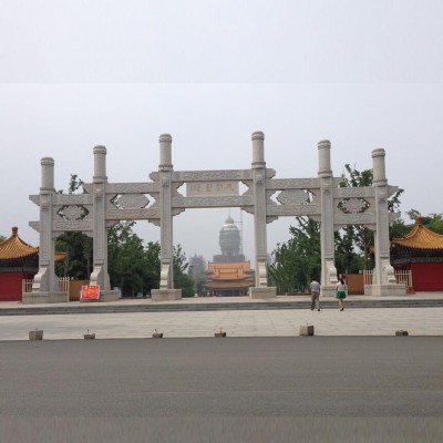 简易石牌坊