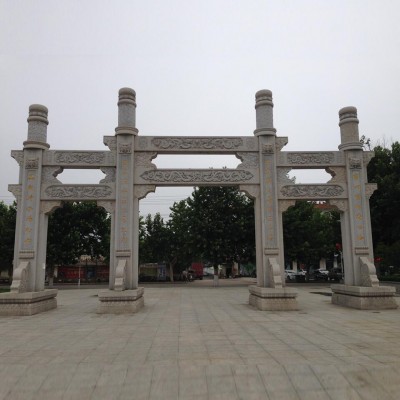 简易石牌坊