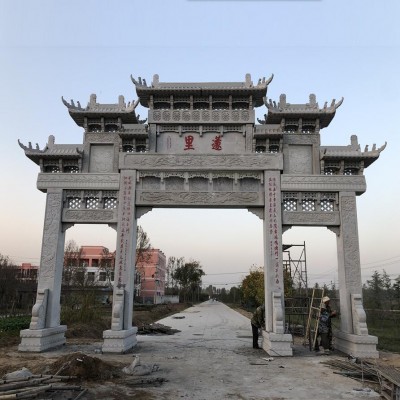 三门七楼石牌坊